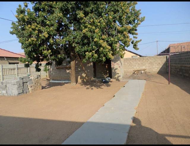 3 BEDROOM HOUSE SOLD IN SOSHANGUVE GG